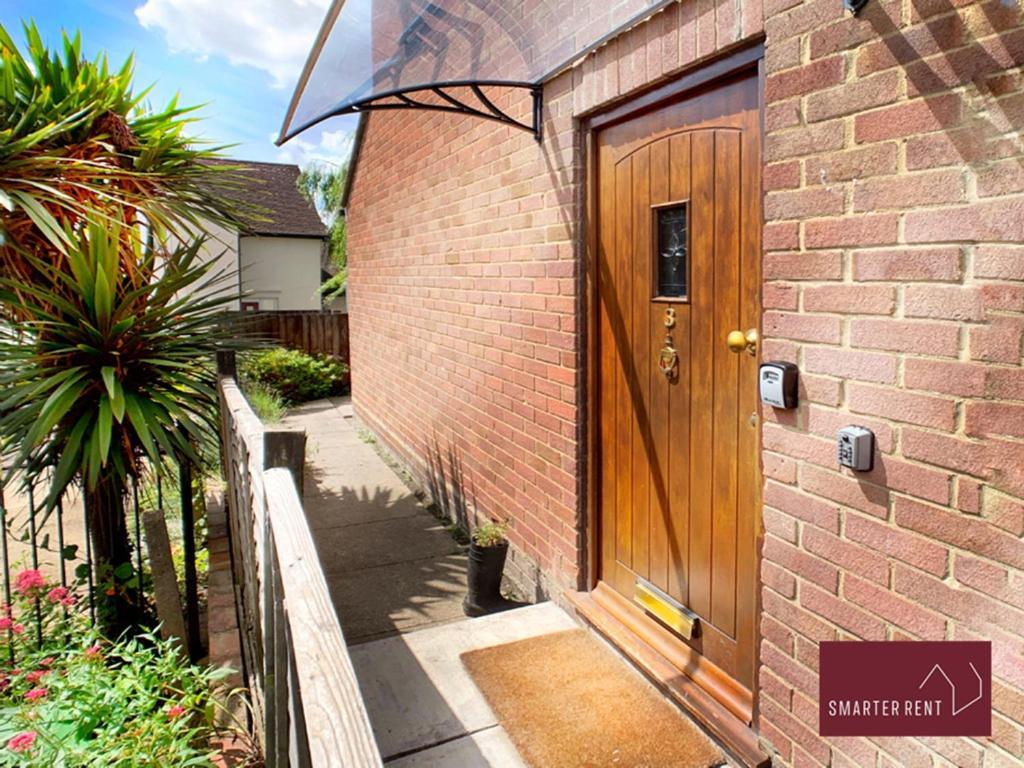 Sunninghill Village - 2 Bed - Parking And Garden Ascot  Esterno foto